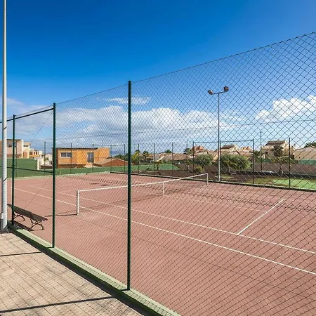 Casa Ibizkus * La Oliva