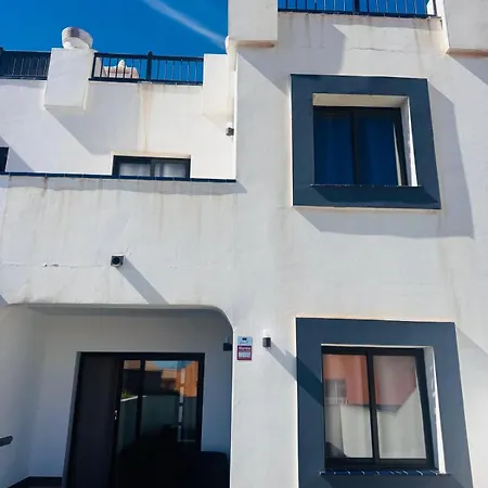 Casa Ibizkus לה אוליבה